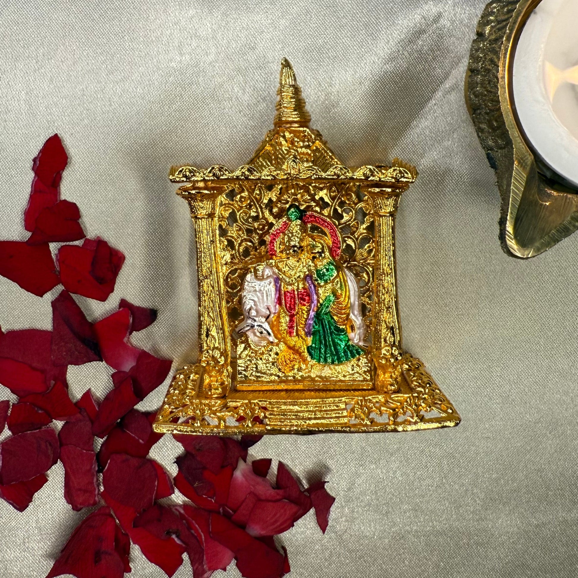Krishna Murti – Gold-Plated Lord Krishna Idol (Blessed in Vrindavan) Dharmik